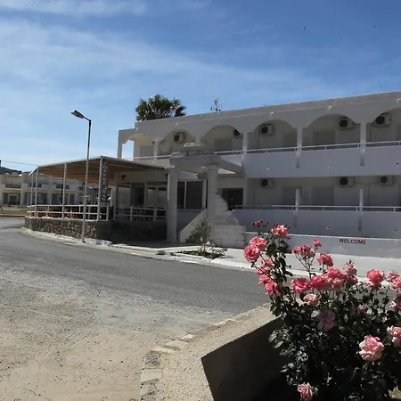 Antonis Hotel 2*