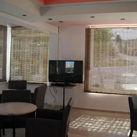 Antonis Hotel Kéfalos