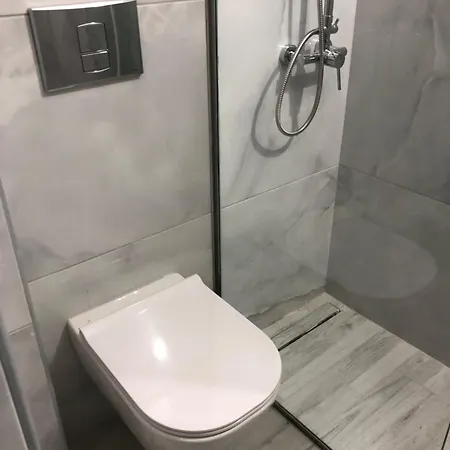 Antonis Hotel 2*