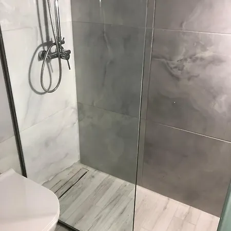 Antonis Hotel 2*