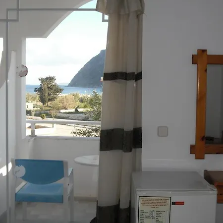 Hotel Antonis 2*