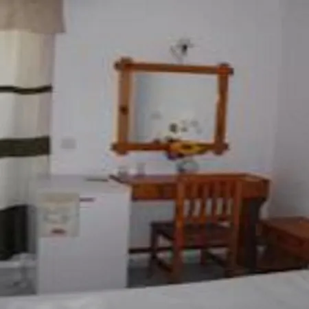 Antonis Hotel 2*