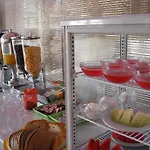 Hotel Antonis 2*